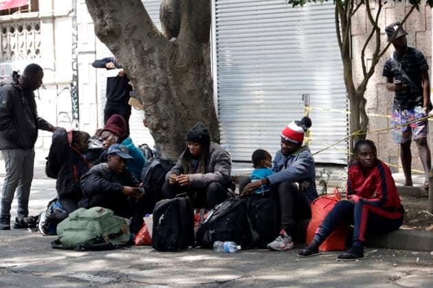 Haitian migrants ask for respect for their human rights in Mexico March 29, 2023, Mexico City, Mexico: Haitian migrants apply for their permit to transit or stay in Mexico at the Mexican Commission for Refugee Assistance in Mexico City. on March 29, 2023 in Mexico City, Mexico (Photo by Luis Barron Eyepix Group). Copyright: xLuisxBarronx xEyepixxGroupx LB20230329_COMAR_MIGRANTES1