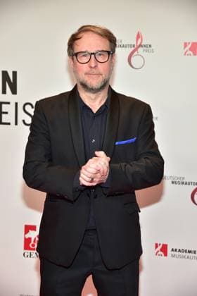 German MusicAuthorsAward 2023 Bjarne Mädel, actor arrival red carpet to the 14 award ceremony, German MusicAuthorsAward 2023 on 30 March in Berlin Photopress Mueller