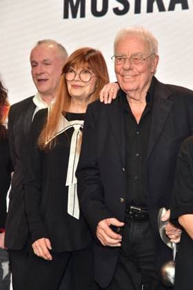 German MusicAuthorsAward 2023 Christian Bruhn for his lifes work, Katja Ebstein, laudator Arrival red carpet to the 14 award ceremony, German MusicAuthorsAward 2023 on 30 March in Berlin Photopress Mueller