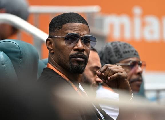 MIAMI GARDENS FL - MARCH 30: Jamie Foxx seen watching Daniil Medvedev Vs Christopher Eubanks during the Mens Quarter Finals at the 2023 Miami Open held at at Hard Rock Stadium on March 30, 2023 in Miami Gardens, Florida. Copyright: xmpi04x