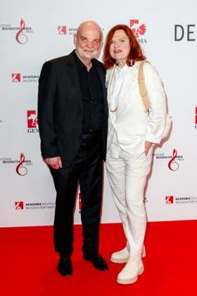 GEMA Music Authors Award 2023 Pe Werner with husband at the 14 GEMA Music Authors Award at the Ritz Carlton on 30 03 2023 in Berlin Copyright: xEventpressxKochanx