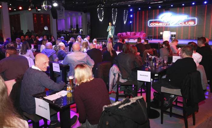 <p>Start der Red Carpet Comedy mit Markus Krebs, Oli Pocher &amp; Special Guests am Samstag den 01. April 2023 im Rouge Showpalast in Bochum Foto : Frank Oppitz FUNKE Foto Services< p> Kultur, Kunst, Unterhaltung Deutschland NRW Bochum Copyright: FrankxOppitz Copyright: FrankxOppitz doc7plar8xq6xxpne51dy3 ,EDITORIAL USE ONLY