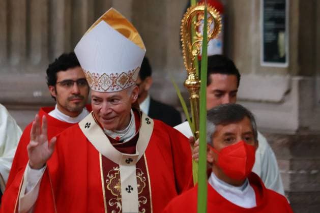 News Bilder des Tages Palm Sunday Mass As part of Holy Week April 2, 2023 in Mexico City, Mexico: Cardinal Carlos Aguiar Retes, Primate Archbishop of Mexico, offers a Palm Sunday Mass at the Metropolitan Cathedral of Mexico City, on the occasion of the beginning of Holy Week. On April 2, 2023 in Mexico City, Mexico. (Photo by Carlos Santiago Eyepix Group) Copyright: xCarlosxSantiagox xEyepixxGroupx CS202304025822