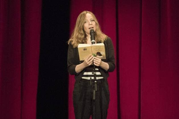 Komödiantin Sarah Bosetti in der Show Frau Jahnke hat eingeladen am 1. November 2017 in der Lichtburg in Essen. Foto: Christof Köpsel FUNKE Foto Services Komödiantin Sarah Bosetti in der Show Frau Jahnke hat eingeladen am 1. November 2017 in der Lichtburg in Essen. Deutschland NRW Essen Copyright: ChristofxKöpsel