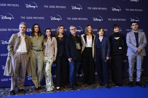 Bilder des Jahres 2023, Entertainment 04 April Entertainment Themen der Woche KW14 Entertainment Bilder des Tages April 4, 2023, Rome, Italy: The Cast of The Good Mothers during the Photocall of The Good Mothers at The Space Cinema Moderno, 4th April 2023, Rome, Italy. Rome Italy  - ZUMAl164 20230404_zsa_l164_012 Copyright: xDomenicoxCippitellix