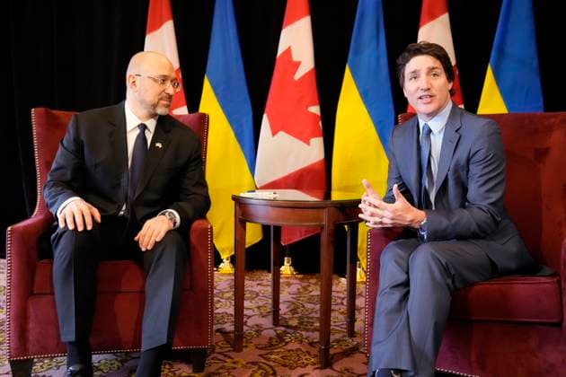 April 11, 2023, TORONTO, ON, CANADA: Ukrainian Prime Minister Denys Shmyhal and Prime Minister Justin Trudeau hold a bilateral meeting in Toronto, Tuesday, April 11, 2023. TORONTO CANADA  - ZUMAc35_ 20230411_zaf_c35_002 Copyright: xFrankxGunnx