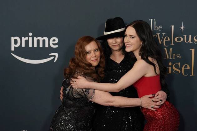 Bilder des Jahres 2023, Entertainment 04 April Entertainment Themen der Woche KW15 Entertainment Bilder des Tages Alex Borstein, Amy Sherman Palladino, Rachel Brosnahan at arrivals for THE MARVELOUS MRS. MAISEL Fifth Season Finale Premiere, The High Line Room at The Standard, New York, NY April 11, 2023. Photo By: Kristin Callahan Everett Collection at arrivals for THE MARVELOUS MRS. MAISEL Fifth Season Finale Premiere, The High Line Room at The Standard, New York, NY April 11, 2023. Photo By: Kristin Callahan Everett Collection PUBLICATIONXNOTxINxCANxCHNxFRAxITAxJPNxNORxPOLxRUSxESPxUKxUSA