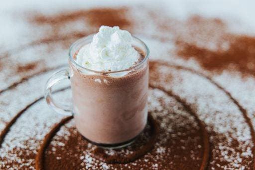 RECORD DATE NOT STATED A closeup shot of an appetizing frozen hot chocolate *** einer closeupe erschossen des An&Verkauf appetitlich gefroren heiß Schokolade 10474473