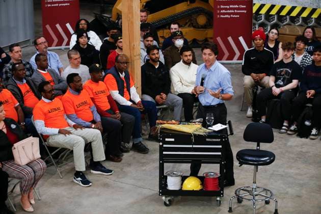 April 12, 2023, WINNIPEG, MANITOBA, CANADA: Prime Minister Justin Trudeau speaks during a town hall meeting at the Manitoba Building Trades Institute in Winnipeg, Wednesday, April 12, 2023. WINNIPEG CANADA  - ZUMAc35_ 20230412_zaf_c35_080 Copyright: xJohnxWoodsx