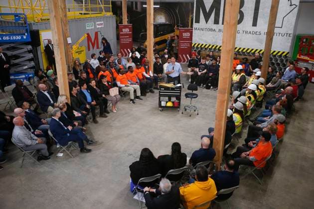 April 12, 2023, WINNIPEG, MANITOBA, CANADA: Prime Minister Justin Trudeau speaks during a town hall meeting at the Manitoba Building Trades Institute in Winnipeg, Wednesday, April 12, 2023. WINNIPEG CANADA  - ZUMAc35_ 20230412_zaf_c35_082 Copyright: xJohnxWoodsx