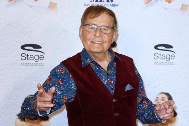 Eberhard Hertel bei der Premiere des Musicals Mamma Mia! mit im Stage Theater Neue Flora. Hamburg, 12.04.2023 *** Eberhard Hertel at the premiere of the musical Mamma Mia with at the Stage Theater Neue Flora Hamburg, 12 04 2023 Foto:xgbrcix xFuturexImage