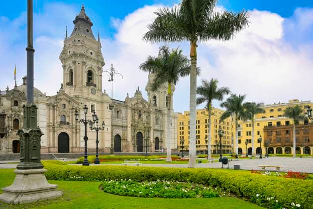Basilica Metropolitan Cathedral of Lima, Plaza de Armas, Lima, Peru, South America Copyright: G&MxTherin-Weise 1131-1854