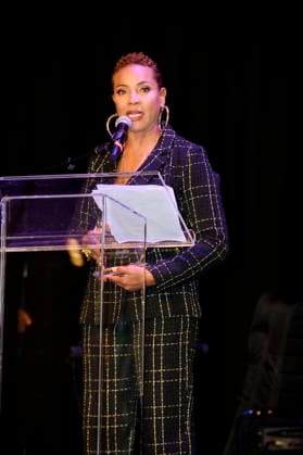 April 15, 2023, Philadelphia, Pennsylvania, U.S: April 15, 2023, Philadelphia PA- Legendary grammy nominated rapper and actress, MC LYTE, was presented with the Women of Excellence legend award at the WDAS Women of Excellence luncheon which was held at LIVE! Casino and Hotel Philadelphia PA Philadelphia U.S. - ZUMArf1_ 20230415_zaf_rf1_009 Copyright: xRickyxFitchettx
