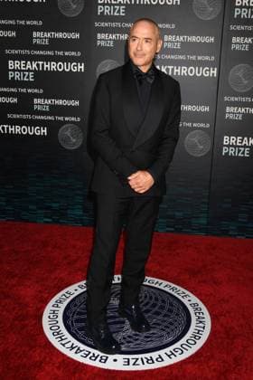 LOS ANGELES, CA - APRIL 15: Robert Downey Jr. at the 2023 Breakthrough Prize at the Academy Museum of Motion Pictures in Los Angeles, California on April 15, 2023. Copyright: xJeffreyxMayer JTMxPhotosx