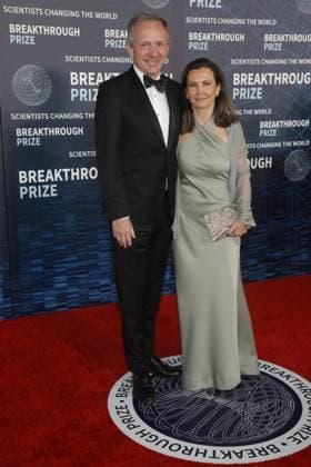 9th Annual Breakthrough Prize Ceremony at the Academy Museum of Motion Pictures. Featuring: Enrique Lores, Rocio Esteve Where: Los Angeles, California, United States When: 16 Apr 2023 Credit: Faye s Vision Cover Images Copyright: xx 52620121 EDITORIAL USE ONLY. NOT FOR USE BY NEWSPAPERS BASED IN THE UK.