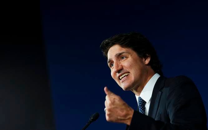 April 17, 2023, Ottawa, ON, CAN: Prime Minister Justin Trudeau takes part in an announcement and press conference at Ericsson in Ottawa on Monday, April 17, 2023. Ottawa CAN  - ZUMAc35_ 20230417_zaf_c35_008 Copyright: xSeanxKilpatrickx