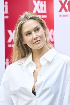 Bar Refaeli presents the new Xti collection at Ginkgo Garden Featuring: Bar Refaeli Where: Madrid, Spain When: 19 Apr 2023 Credit: Sean Thornton Cover Images **NOT AVAILABLE FOR PUBLICATION IN SPAIN** Copyright: xx 52629923 EDITORIAL USE ONLY. NOT FOR USE BY NEWSPAPERS BASED IN THE UK.