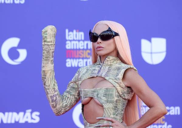 Entertainment Bilder des Tages Chesca attends the 8th annual Latin American Music Awards at the MGM Grand Garden Arena in Las Vegas on Thursday, April 20, 2023. The annual event honors outstanding achievements for artists in the Latin music industry.  LAV2023042160 JAMESxATOA