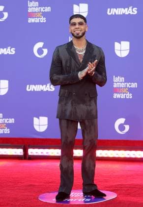 Anuel AA attends the 8th annual Latin American Music Awards at the MGM Grand Garden Arena in Las Vegas on Thursday, April 20, 2023. The annual event honors outstanding achievements for artists in the Latin music industry.  LAV2023042165 JAMESxATOA