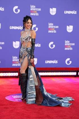 Mexican singer Danna Paola poses on the red carpet of the Latin American Music Awards (Latin AMAs) at the MGM Grand Garden Arena in Las Vegas, Nevada, USA, 20 April 2023. Featuring Bad Bunny, Becky G and Daddy Yankee as favorites, this year s nominations highlight artists spanning all genres of Latin music in 26 categories. Red carpet of the Latin AMAs Awards in Las Vegas !ACHTUNG: NUR REDAKTIONELLE NUTZUNG!  Copyright: xRondaxChurchillx USA6300 20230421-9c9330ffa99ea0f8241a567fd039a668d0f2177e