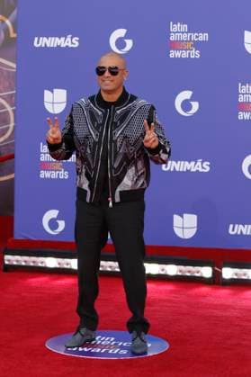 Puerto Rican singer Wisin poses on the red carpet of the Latin American Music Awards (Latin AMAs) at the MGM Grand Garden Arena in Las Vegas, Nevada, USA, 20 April 2023. Featuring Bad Bunny, Becky G and Daddy Yankee as favorites, this year s nominations highlight artists spanning all genres of Latin music in 26 categories. Red carpet of the Latin AMAs Awards in Las Vegas !ACHTUNG: NUR REDAKTIONELLE NUTZUNG!  Copyright: xRondaxChurchillx USA6345 20230421-baa8d2a2fcdd7d9cf865ae8ec6655cf44a966cf1