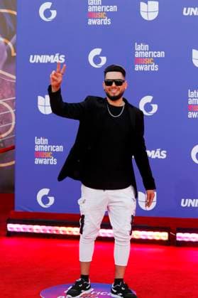 Adriancito Garza poses on the red carpet of the Latin American Music Awards (Latin AMAs) at the MGM Grand Garden Arena in Las Vegas, Nevada, USA, 20 April 2023. Featuring Bad Bunny, Becky G and Daddy Yankee as favorites, this year s nominations highlight artists spanning all genres of Latin music in 26 categories. Red carpet of the Latin AMAs Awards in Las Vegas !ACHTUNG: NUR REDAKTIONELLE NUTZUNG!  Copyright: xRondaxChurchillx USA6371 20230421-09d29e919dcce8c7c6e8fe4856224e5ea4d56819