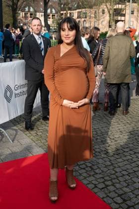 Grimme Prize for Two Sisters Almila BAGRIACIK, actress, pregnant, red carpet, red carpet show, arrival, arrival, 59 Adolf Grimme Prize award ceremony Adolf Grimme Prize Grimme Prize in Marl, 21 04 2023 oÂ¥Ã