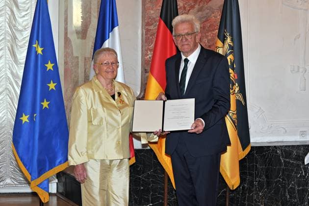 Award of the Order of Merit of the State of Baden Württemberg Winfried Kretschmann Bündnis 90 Die Grünen Prime Minister of Baden Württemberg and Gerda Tschira on the occasion of the award of the Order of Merit of the State of Baden Württemberg on 22 04 2023 in Mannheim Castle 20230422MWI64202