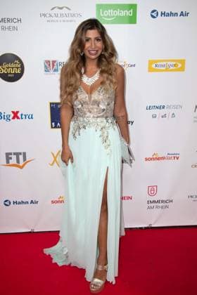 Eva BENETATOU, red carpet, red carpet show, arrival, arrival, The Golden Sun 2023, on 22 04 2023 at Wunderland Kalkar,