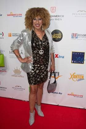 Esther Filly RIDSTYLE, singer, red carpet, red carpet show, arrival, arrival, The Golden Sun 2023, on 22 04 2023 at Wunderland Kalkar,