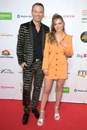 Marie Wegener with Christian Ehrlich at the award ceremony of the Golden Sun 2023 during the Sonnenklar TV Gala in Wunderland Kalkar Kalkar, 22 04 2023 Foto:xF.xKernx xFuturexImage