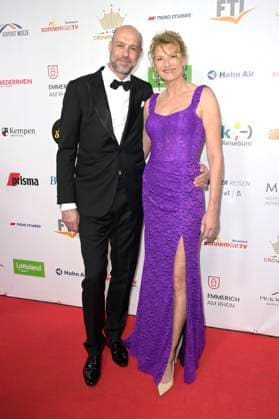 Heike Henkel with husband Paul Meier at the award ceremony of the Golden Sun 2023 during the Sonnenklar TV Gala in Wunderland Kalkar Kalkar, 22 04 2023 Foto:xF.xKernx xFuturexImage