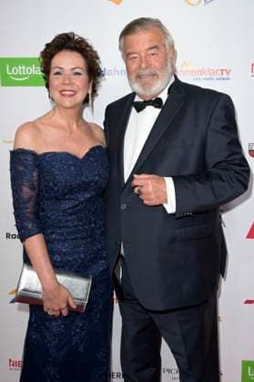 Harry Wijnvoord with wife Iris Dahlke at the award ceremony of the Golden Sun 2023 during the Sonnenklar TV Gala in Wunderland Kalkar Kalkar, 22 04 2023 Foto:xF.xKernx xFuturexImage