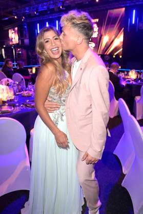Eva Benetatou and Emil Kusmirek at the award ceremony of the Golden Sun 2023 during the Sonnenklar TV Gala in Wunderland Kalkar Kalkar, 22 04 2023 Foto:xF.xKernx xFuturexImage