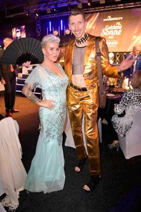 Mona Buruncuk and Manuel Andreas Flickinger at the award ceremony of the Golden Sun 2023 during the Sonnenklar TV Gala in Wunderland Kalkar Kalkar, 22 04 2023 Foto:xF.xKernx xFuturexImage
