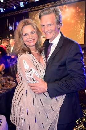 Maren Gilzer with husband Harry Kuhlmann at the award ceremony of the Golden Sun 2023 during the Sonnenklar TV Gala in Wunderland Kalkar Kalkar, 22 04 2023 Foto:xF.xKernx xFuturexImage