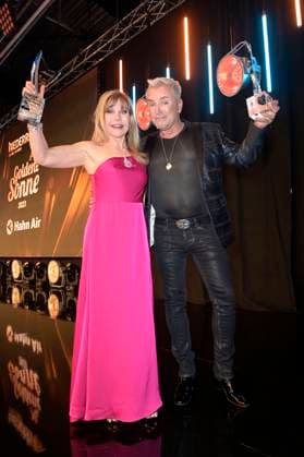 Deborah Sasson and Uwe Kroeger at the award ceremony of the Golden Sun 2023 during the Sonnenklar TV Gala in Wunderland Kalkar Kalkar, 22 04 2023 Foto:xF.xKernx xFuturexImage