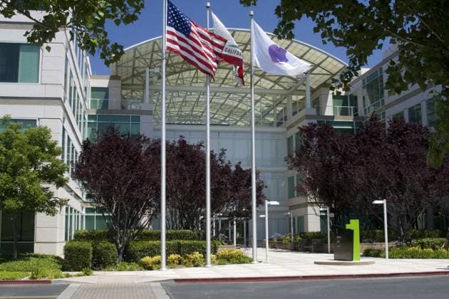 IMAGO History, 250 Jahre USA, Digitales Zeitalter: Entwicklung des Internets und Aufstieg von Silicon Valley Apple Computer Headquarters, , , 16.04.2010, Copyright: xdrsPIXx Panthermedia3037181.jpg