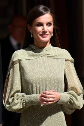 24-04-2023 Madrid Queen Letizia arriving for the presentation of the Miguel de Cervantes literature prize in the Spanish language 2022 to Rafael Cadenas at the university of Alcala de Henares in Madrid. No Spain Â  Copyright: xPPEx