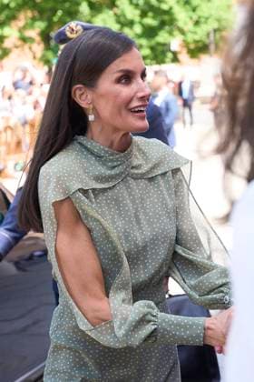 24-04-2023 Madrid Queen Letizia attend the presentation of the Miguel de Cervantes literature prize in the Spanish language 2022 to Rafael Cadenas at the university of Alcala de Henares in Madrid. No Spain Â  Copyright: xPPEx