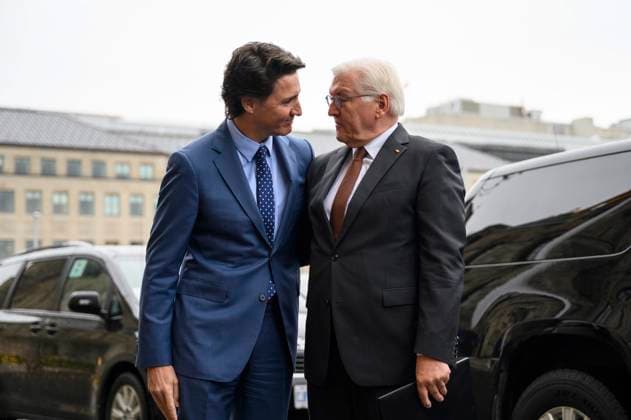 April 24, 2023, Ottawa, ON, CAN: Canada s Prime Minister Justin Trudeau greets Germany President Frank-Walter Steinmeier, on Parliament Hill in Ottawa, on Monday, April 24, 2023. Ottawa CAN  - ZUMAc35_ 20230424_zaf_c35_010 Copyright: xJustinxTangx