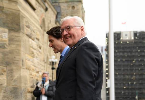 April 24, 2023, Ottawa, ON, CAN: Germany President Frank-Walter Steinmeier walks with Prime Minister Justin Trudeau after arriving on Parliament Hill in Ottawa, on Monday, April 24, 2023. Ottawa CAN  - ZUMAc35_ 20230424_zaf_c35_012 Copyright: xJustinxTangx