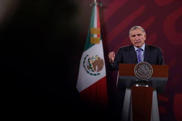 AndrÃ s Manuel Lopez Obrador, President Of Mexico, Tests Positive For COVID-19 Adan Augusto Lopez Hernandez, Secretary of the Interior, leads a morning conference at the National Palace in Mexico City, after Andres Manuel Lopez Obrador, President of Mexico, reported yesterday through his social networks that he tested positive for COVID-19, mentioning that it is not serious and that his heart is in optimal condition. Mexico City Mexico  Copyright: xGerardoxVieyrax originalFilename: vieyra-notitle230424_npoSO.jpg