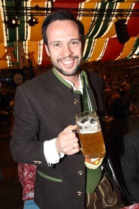 Martin.Hagen FDP Fraktionsvorsitzender MdL Muenchen 24.04.2023 Theresienwiese Hippodrom Zelt Gastro Fruehling des Bayerischen Hotel Gaststaetten Verbandes Muenchen *** Martin Hagen FDP parliamentary party leader MdL Munich 24 04 2023 Theresienwiese Hippodrom tent Gastro Fruehling of the Bavarian Hotel Gaststaetten Association Munich