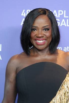 April 24, 2023, New York, NY, USA: VIOLA DAVIS attends the 48th Chaplin Award Gala honoring Viola Davis, presented by Film at Lincoln Center,.Alice Tully Hall, Lincoln Center, NYCApril 24, 2023 .New York City..April 24, 2023. New York USA - ZUMAms4_ 20230424_zaf_ms4_002 Copyright: xSoniaxMoskowitzxGordonx