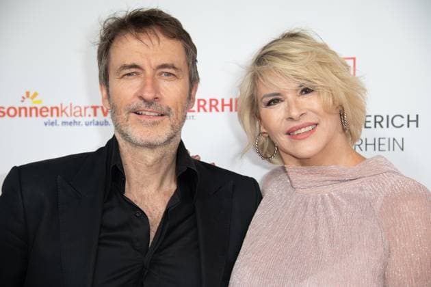 Guido BROSCHEIT, actor, with Barbara KLEIN, red carpet, red carpet show, arrival, arrival, The Golden Sun 2023, on 22 04 2023 at Wunderland Kalkar,