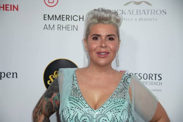 Mona BURUNCUK, presenter, red carpet, red carpet show, arrival, arrival, The Golden Sun 2023, on 22 04 2023 in Wunderland Kalkar,