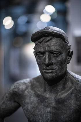 <p>Bergbau trifft Fußball: Austellung von Ruhr-Museum und Fußball-Museum mit diversen Begleitaktionen. Vorgespräch mit Heinrich Theodor Grütter, Direktor des Ruhr-Museums, und Manuel Neukirchner, Direktor des Deutschen Fußballmuseums, in der Ausstellung. Deutschland NRW Essen Copyright: FabianxStrauch