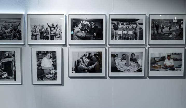 <p>Bergbau trifft Fußball: Austellung von Ruhr-Museum und Fußball-Museum mit diversen Begleitaktionen. Vorgespräch mit Heinrich Theodor Grütter, Direktor des Ruhr-Museums, und Manuel Neukirchner, Direktor des Deutschen Fußballmuseums, in der Ausstellung. Deutschland NRW Essen Copyright: FabianxStrauch