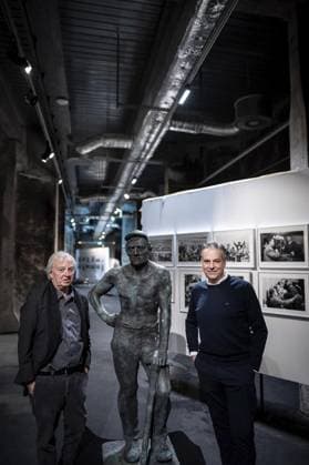 <p>Bergbau trifft Fußball: Austellung von Ruhr-Museum und Fußball-Museum mit diversen Begleitaktionen. Vorgespräch mit Heinrich Theodor Grütter, Direktor des Ruhr-Museums, und Manuel Neukirchner, Direktor des Deutschen Fußballmuseums, in der Ausstellung. Deutschland NRW Essen Copyright: FabianxStrauch